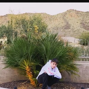 Meet your Posher, Jordon